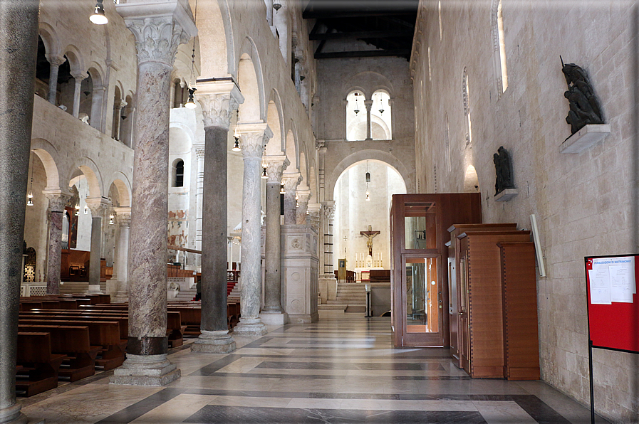 foto Duomo di Bari